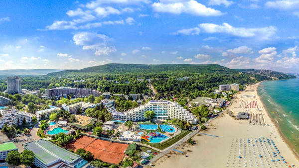 Albena in Bulgaria: hotel, resort e una delle migliori spiagge sul Mar Nero.