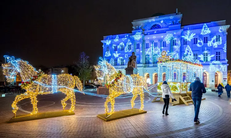 La magica atmosfera di Natale a Varsavia-.