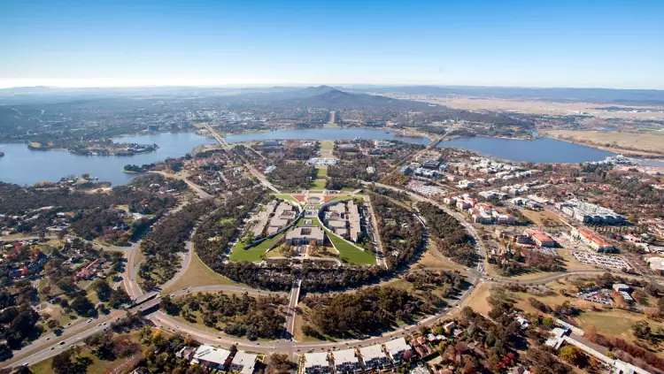 Canberra è la capitale politica e amministrativa dell'intera Australia.
