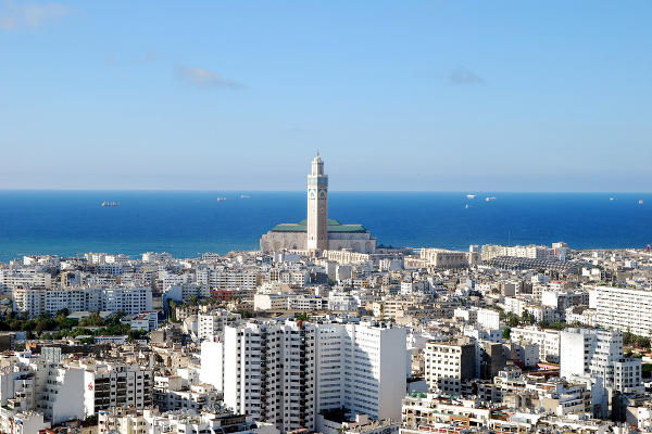 Casablanca in Marocco, sullo sfondo la mosche di Hassan II.