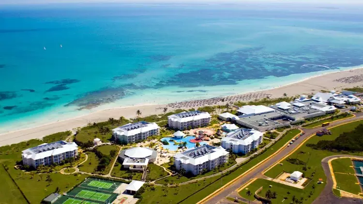 Fantastiche spiagge caraibiche e tanti resort per i viaggiatori a Varadero.