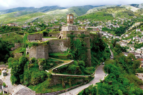 La magnifica Gjirokastra in Albania.