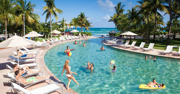 Il resort Grand Lucayan alle Bahamas.