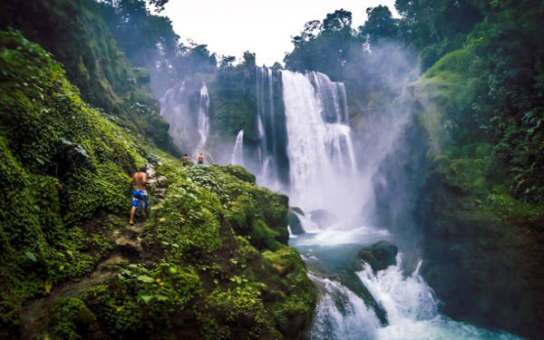 Le cascate Pulhapanzak in Honduras.