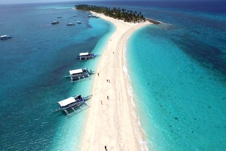 La spiaggia sull'isola di Kalanggaman, nelle Filippine.