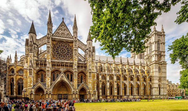 Abbazia di Westminster a Londra, uno dei monumenti da vedere.