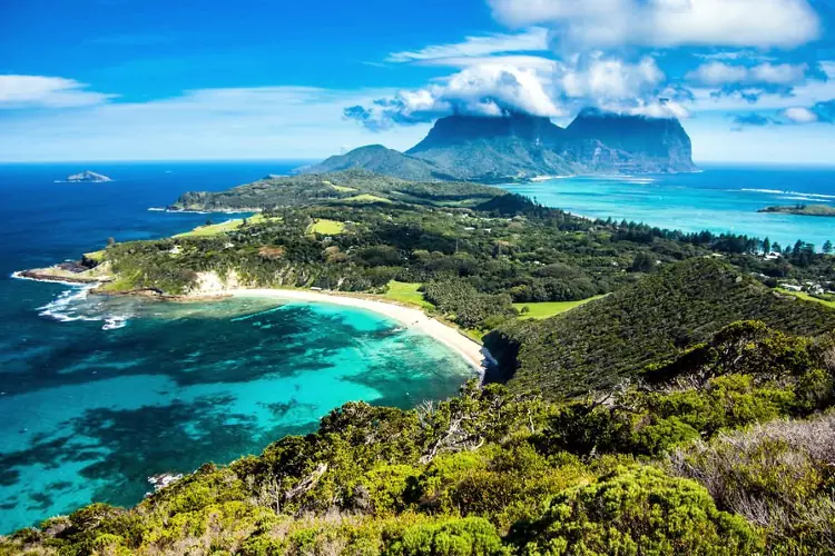 Lo straordinario scenario naturale di Lord Howe Island.