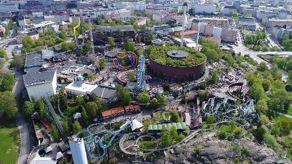 Il parco divertimenti Linnanmaki a Helsinki.