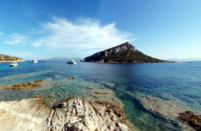 Spiaggia dei Baracconi, Golfo Aranci, in Sardegna.