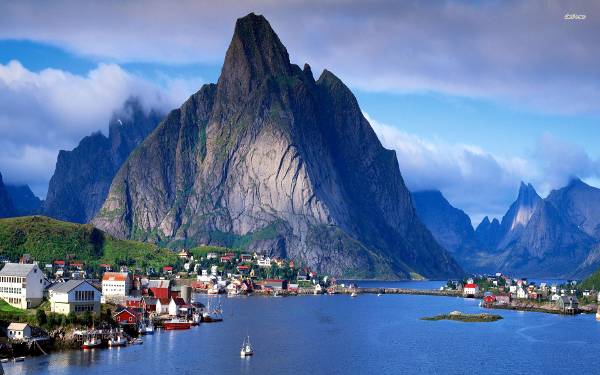 Villaggio del fiordo Sognefjord in Norvegia.
